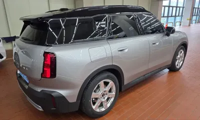 MINI Countryman 2025, 4040 км, за 39500000 KRW