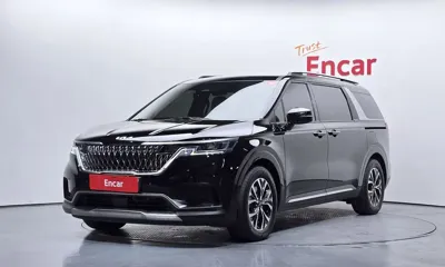 Kia Canival · 2023 год