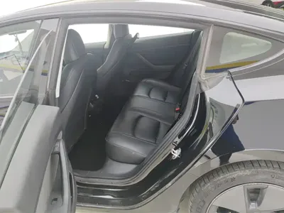 Tesla Model 3 2021, 53400 км, за 125300 CNY - фото 11