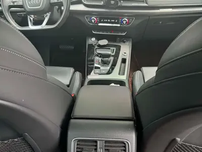 Audi Q5L 2022, 50100 км, за 163000 CNY - фото 13