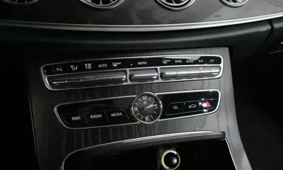 Mercedes-Benz E-Class 2017, 115303 км, за 22290000 KRW - фото 31