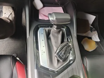 Geely Auto Emgrand S 2021, 57200 км, за 63485.72 CNY - фото 11