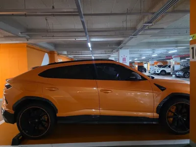 Lamborghini Urus 2022, 23500 км, за 291540000 KRW