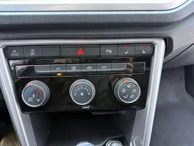 Volkswagen T-Roc 2023, 39000 км, за 102800 CNY - фото 11
