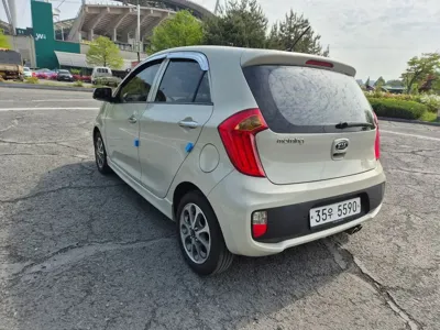 Kia Morning 2012, 140042 км, за 4200000 KRW