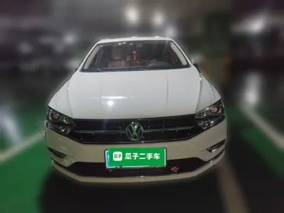 Volkswagen Bora 2018, 100000 км, за 40345.95 CNY