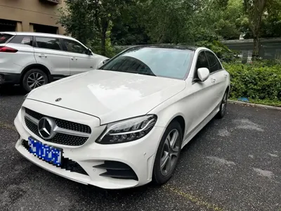 Mercedes-Benz C-Class · 2020 год