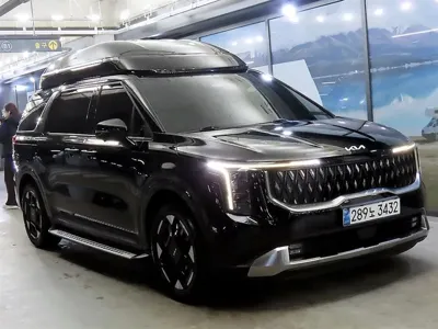 Kia Canival · 2025 год