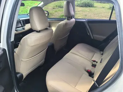 Toyota RAV4 2017, 93000 км, за 63800 CNY - фото 10