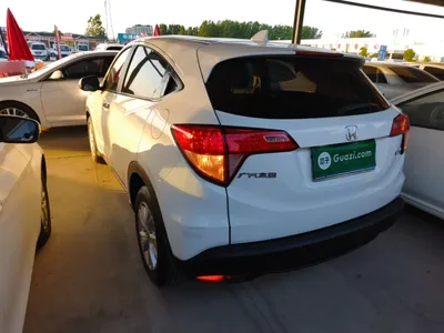 Honda Vezel 2015, 118200 км, за 46851.6 CNY