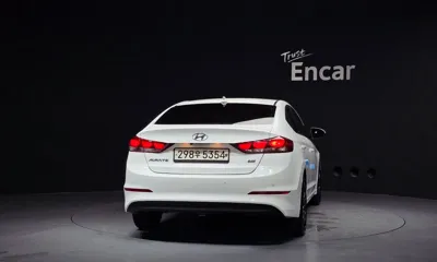 Hyundai Avante 2016, 89803 км, за 7300000 KRW
