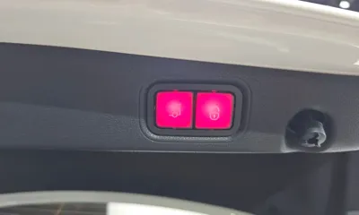 Mercedes-Benz E-Class 2020, 53950 км, за 33330000 KRW - фото 29