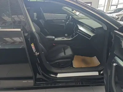 Audi A7 2024, 34500 км, за 336800 CNY - фото 25