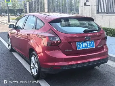 Ford Focus 2015, 90000 км, за 16000 CNY