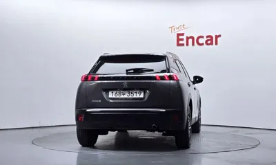 Peugeot 2008 2021, 60700 км, за 16600000 KRW