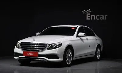 Mercedes-Benz E-Class 2020, 67842 км, за 32700000 KRW - фото 1