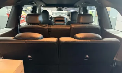 Mercedes-Benz GLS-Class 2025, 8077 км, за 138500000 KRW - фото 19