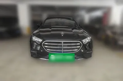 Mercedes-Benz E-Class 2025, 34900 км, за 287977.81 CNY