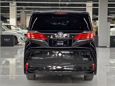 Toyota Alphard 2024, 28000 км, за 878000 CNY - фото 5
