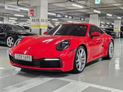 Porsche 911 · 2021 год