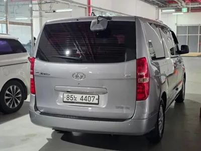 Hyundai Starex 2017, 162284 км, за 8500000 KRW - фото 4