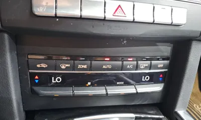 Mercedes-Benz E-Class 2014, 124765 км, за 9500000 KRW - фото 12
