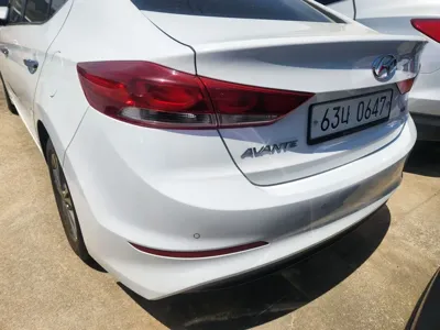 Hyundai Avante 2016, 110000 км, за 8800000 KRW