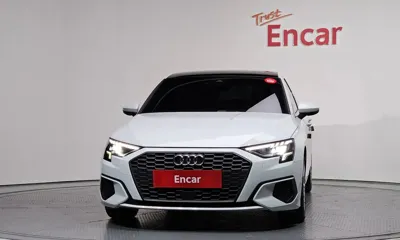 Audi A3 2022, 56959 км, за 24500000 KRW