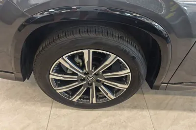 Changan CS75 Plus 2023, 7000 км, за 87795.54 CNY - фото 10