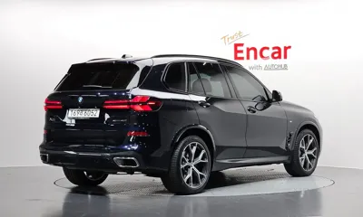 BMW X5 2025, 8522 км, за 131000000 KRW