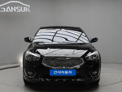 Kia K7 · 2015 год