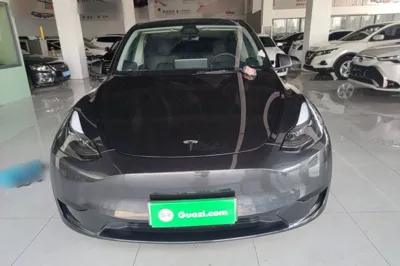 Tesla Model Y 2024, 43900 км, за 204702.28 CNY
