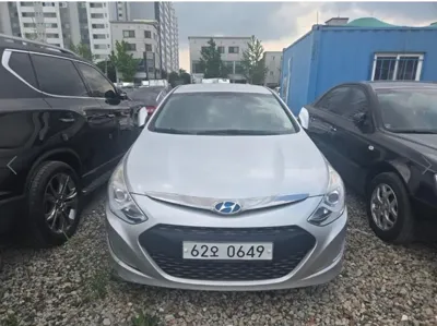 Hyundai Sonata 2012, 203513 км, за 2490000 KRW
