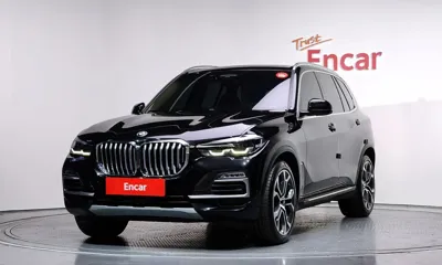 BMW X5 · 2021 год