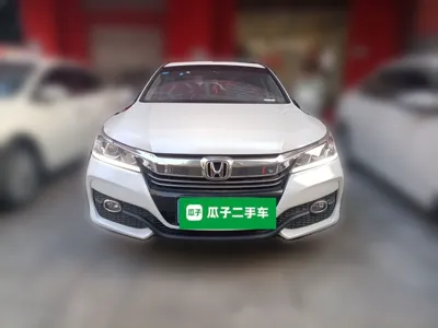 Honda Accord 2016, 69100 км, за 72779.06 CNY