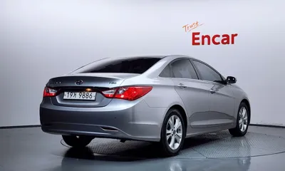 Hyundai Sonata 2010, 89242 км, за 3400000 KRW - фото 2