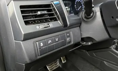 KG_Mobility_Ssangyong Rexton 2021, 75668 км, за 19890000 KRW - фото 18