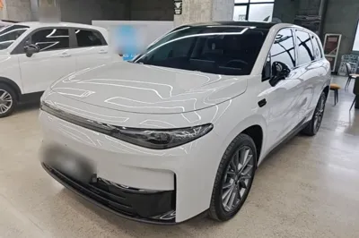 Leapmotor C10 · 2024 год