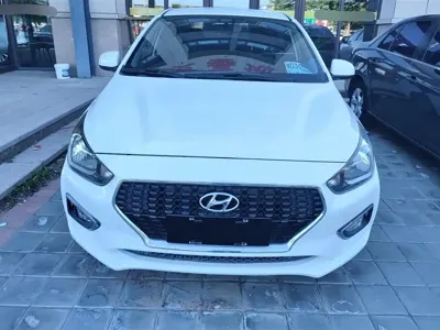 Hyundai Verna 2019, 44000 км, за 25299 CNY - фото 2