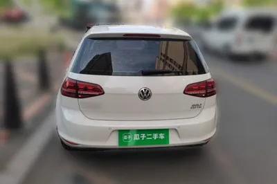 Volkswagen Golf 2017, 78000 км, за 60168.83 CNY - фото 5