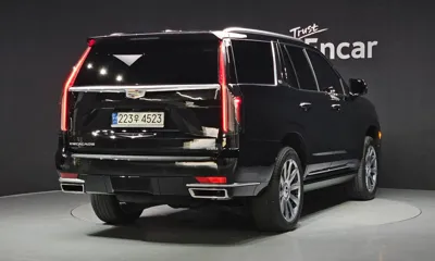 Cadillac Escalade 2022, 19548 км, за 89000000 KRW - фото 2