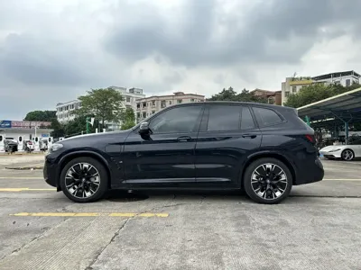 BMW iX3 2022, 9800 км, за 162000 CNY