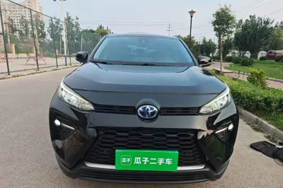 Toyota Wildlander 2022, 76400 км, за 123139.85 CNY