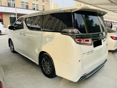 Toyota Vellfire 2022, 40000 км, за 528000 CNY - фото 8