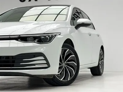 Volkswagen Golf 2022, 46000 км, за 105800 CNY - фото 4