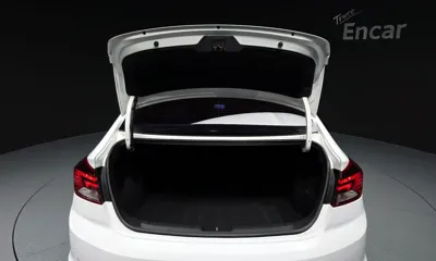 Hyundai Avante 2019, 33850 км, за 10900000 KRW - фото 20