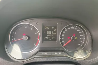 Volkswagen Polo 2018, 84400 км, за 50680.61 CNY - фото 15