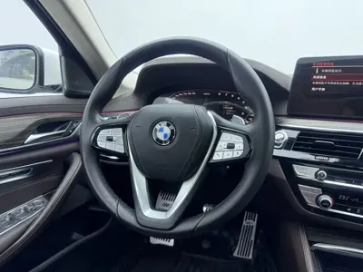BMW 5 Series 2021, 77000 км, за 179800 CNY - фото 15
