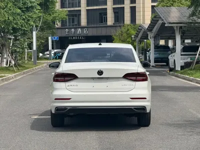 Volkswagen Lavida 2021, 3800 км, за 66000 CNY - фото 5