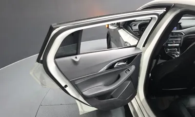 Infiniti Q30 2017, 68632 км, за 10800000 KRW - фото 25